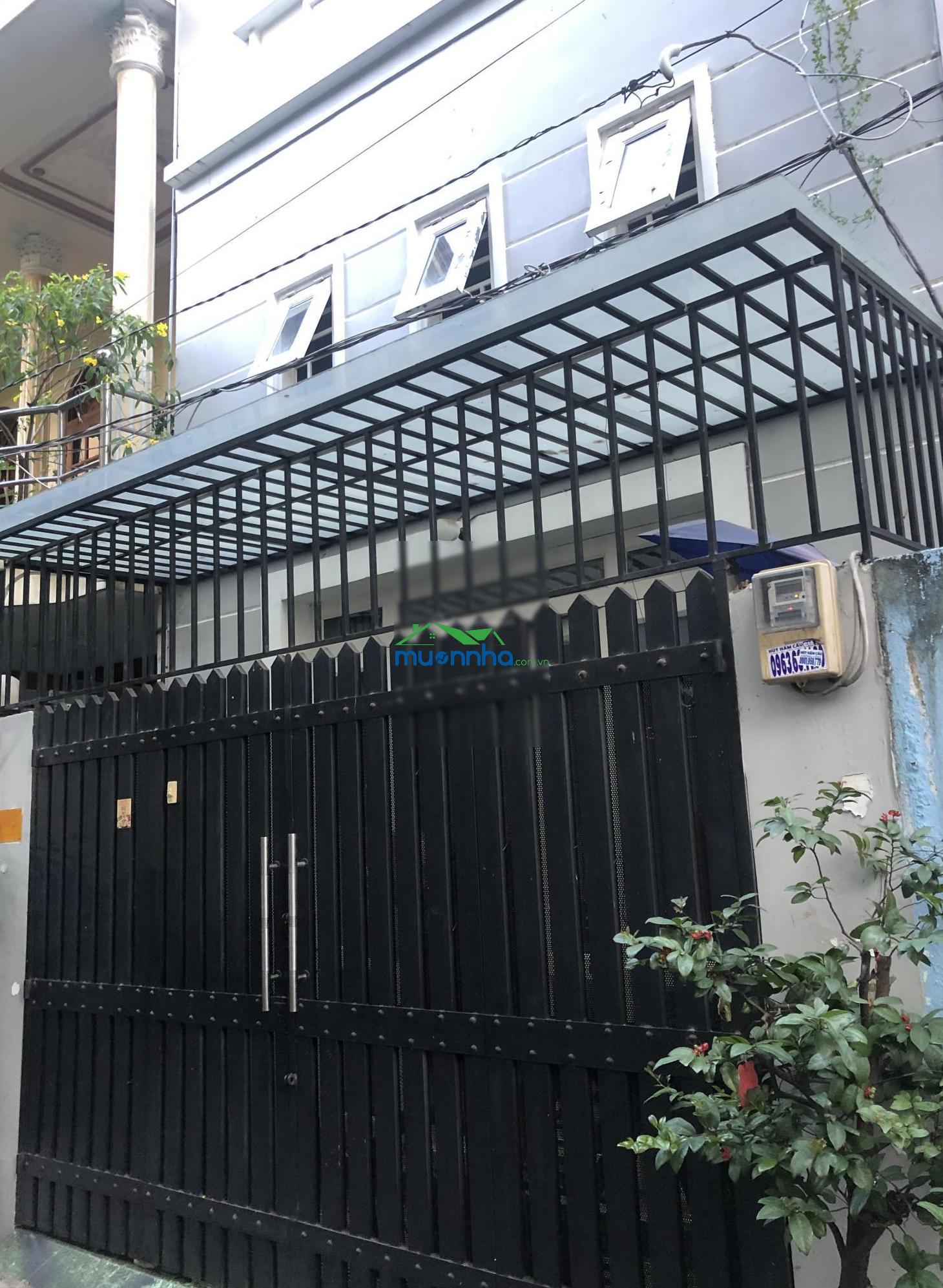 Nguyễn kiệm - xe hơi ngủ nhà - ngang 4.5m - chỉ 1 căn ra mt - 4 phòng ngủ - 4