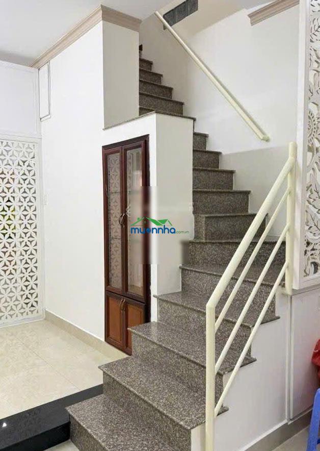 Lê văn sỹ p1 hẻm 8m 42m chỉ 6 tỷ9