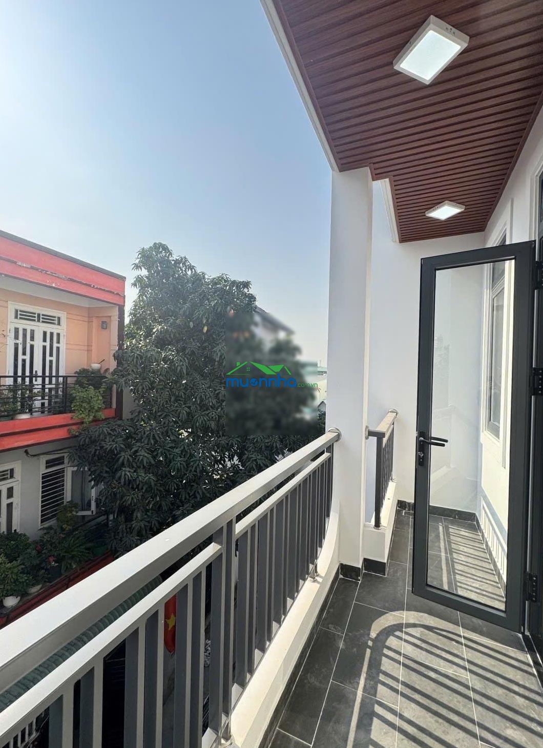 Nhà 4 tầng mới đẹp - 84m 4pn 5wc - giá 9.7 tỉ - hẻm ô tô đỗ xuân hợp - vị trí trung tâm - đáng sống