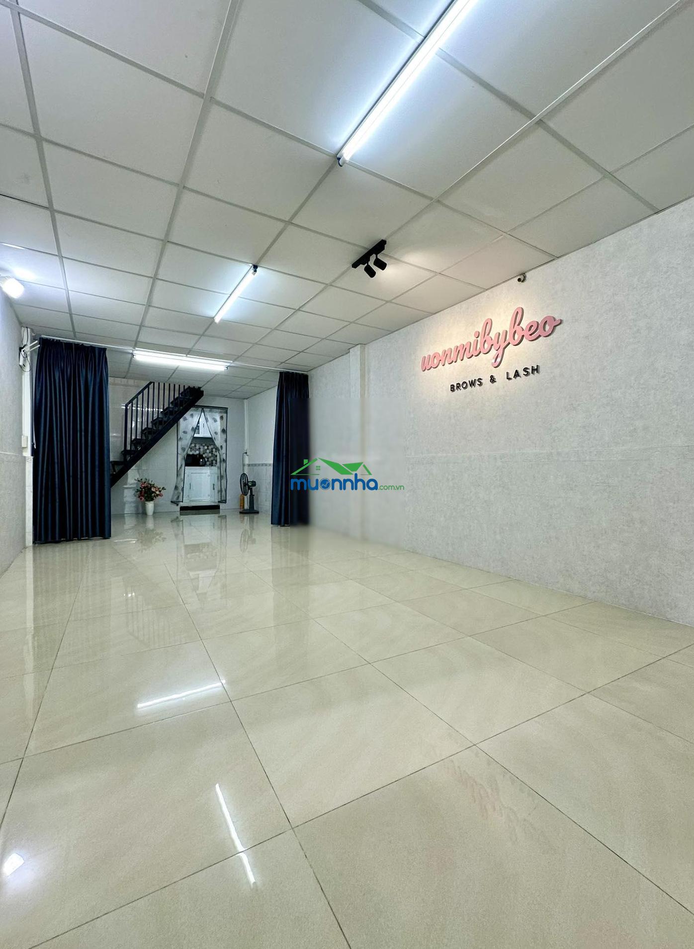 Hot - phú nhuận - huỳnh văn bánh - 50m² - 2t - sổ nở hậu - cách 20m ra mặt tiền - 7.6 tỷ