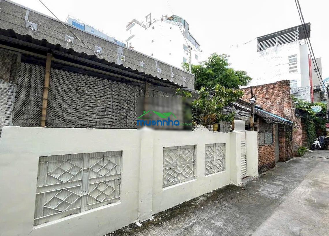 Bán nhà cấp 4, hxh 6m phan đình phùng phú nhuận, giáp q1 q3, dt: 6.5x16m (nh: 9,15m, giá 14,7 tỷ tl