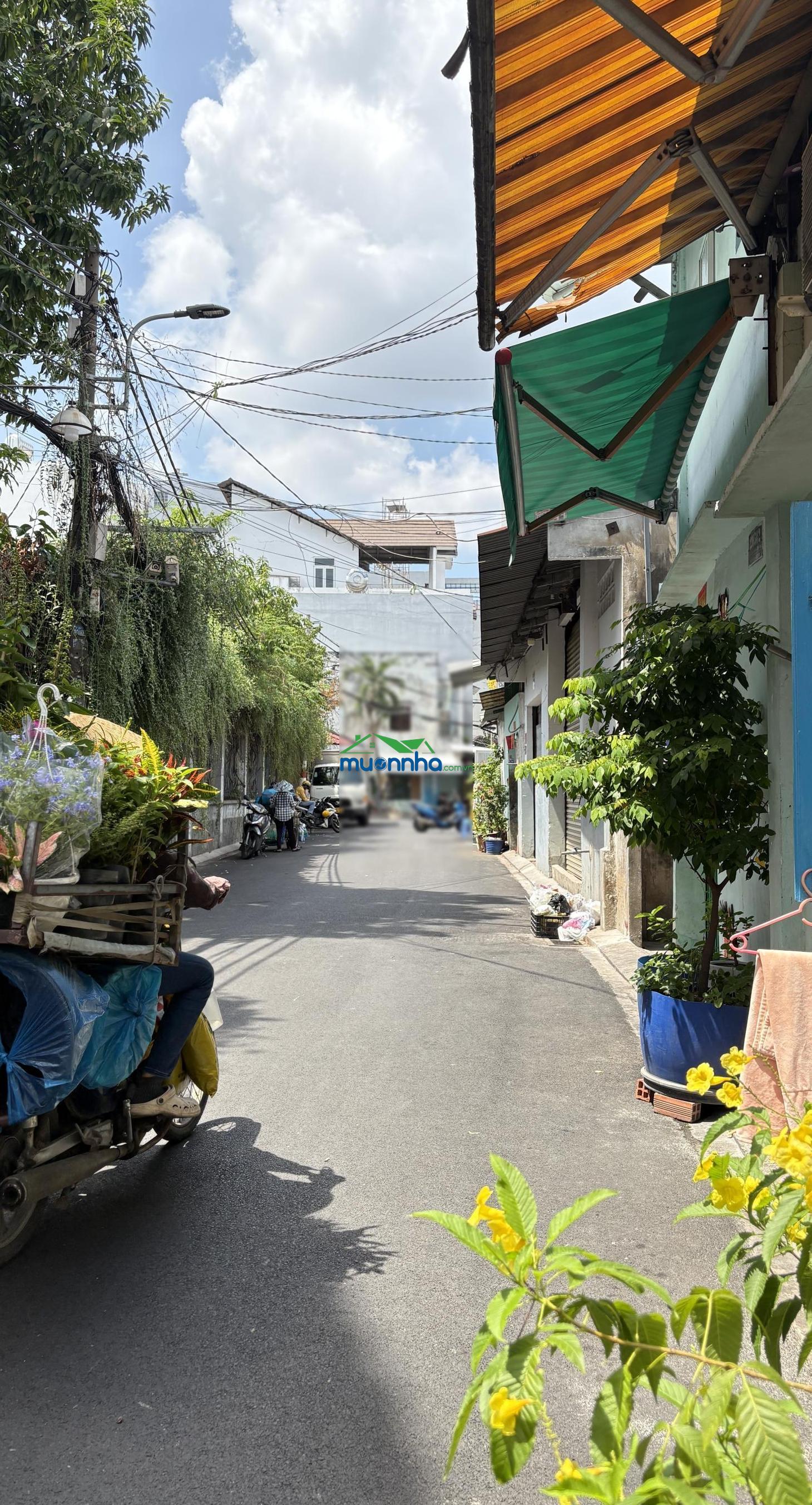 Nhà mới đẹp - ngay vòng xoay lê đại hành - đường trước nhà 7m - giá chỉ 8,x tỷ