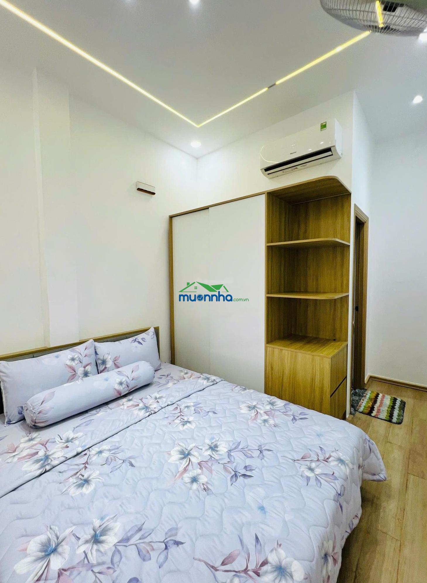 Nhà đẹp giá tốt giáp tân bình hẻm xe hơi - full nội thất - giá 7tỷ5