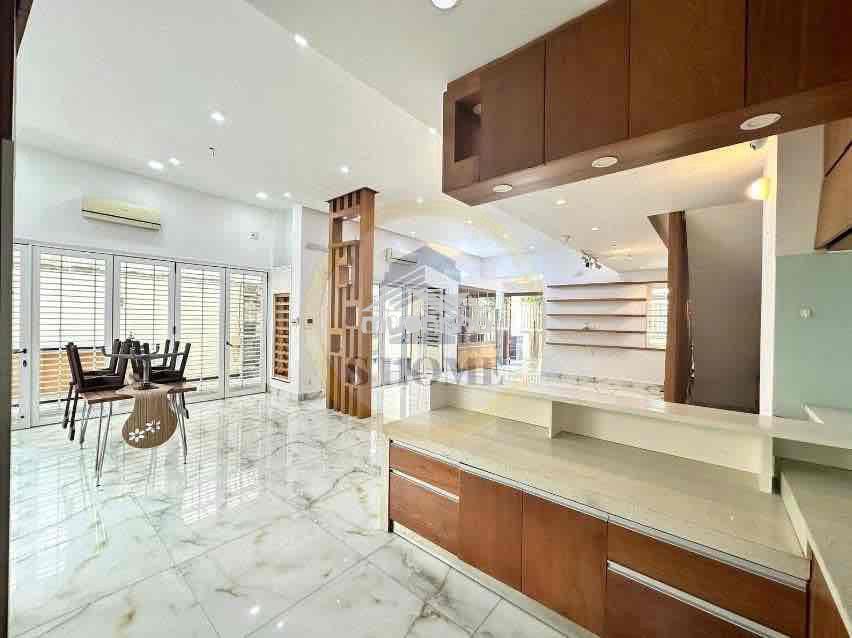 Thuê biệt thự him lam q7 làm vp/ở -diện tích 700m2 có hầm,6pn giá 65tr - 3