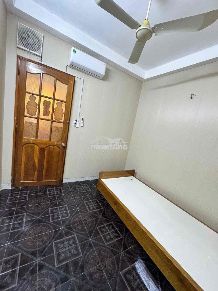 Chính chủ cho thuê nhà q.1 7pn 7wc giá 22tr hđ 05 năm không tăng giánt - 4