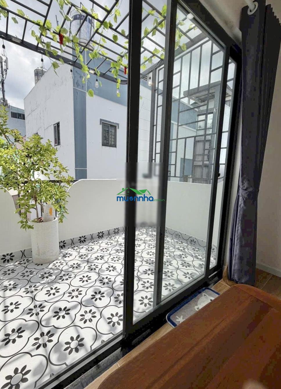 Gò vấp: chỉ 5.35 tỷ, hxh thông tứ phía, dương quảng hàm, sát vincom phan văn trị, dt 30m2, btct