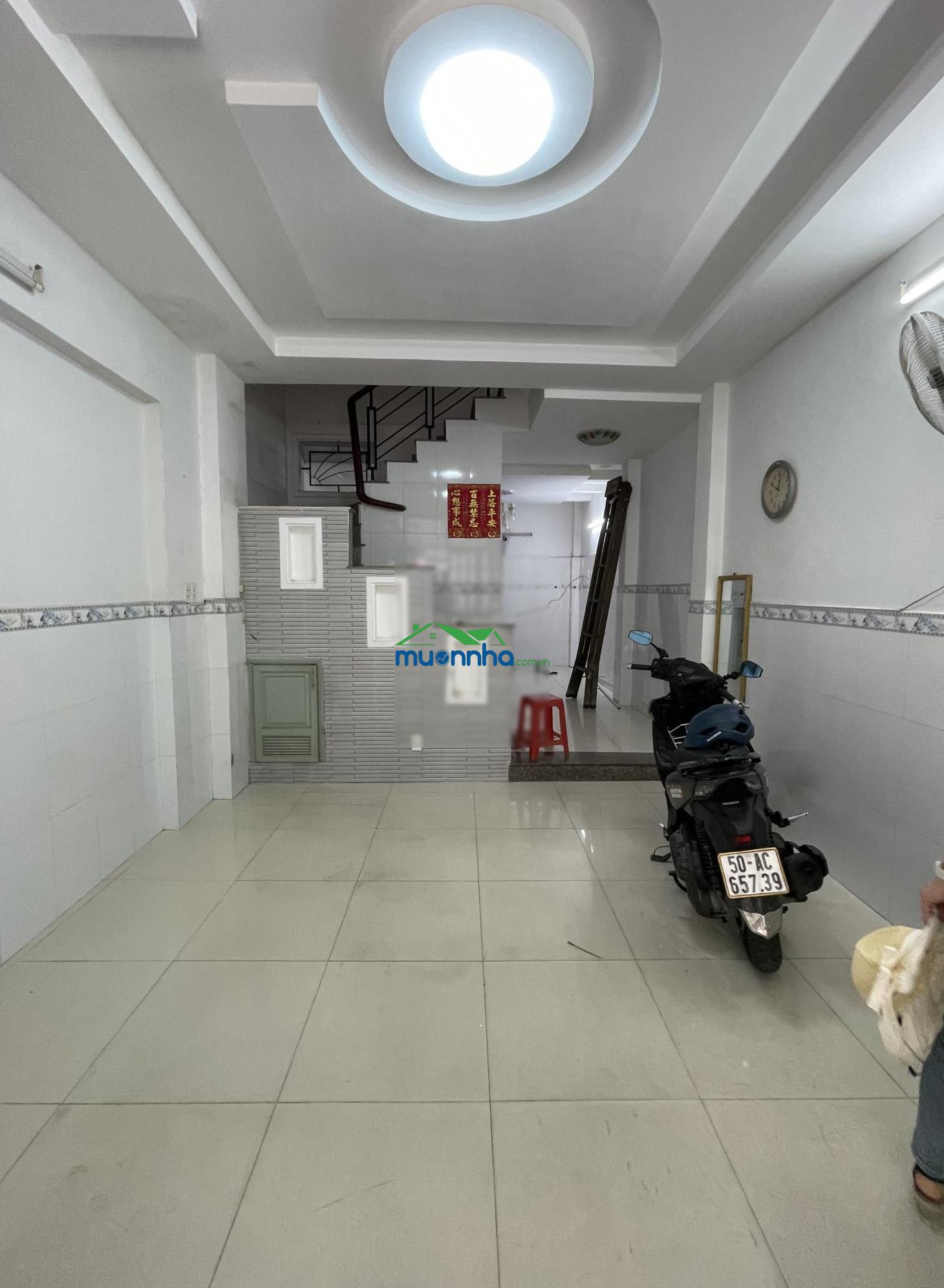 Nhà 3 tầng - hẻm 5m thông - đường lũy bán bích - giá 5,4 tỷ - 4