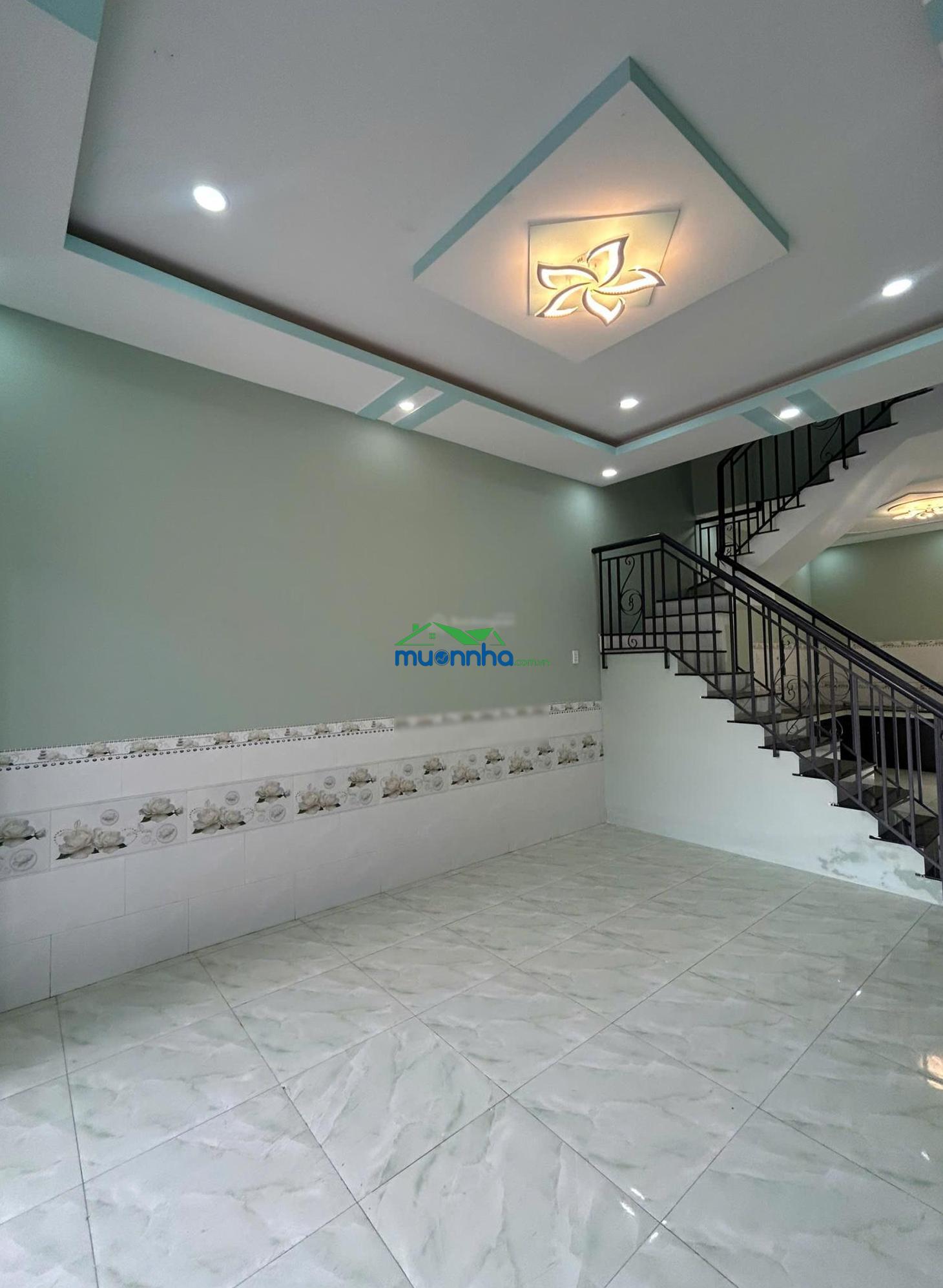 995tr công chứng sang tên nhận nhà 4x15,nhà mới ngay đường lớn ô tô, chợ, trường,sổ riêng,chính chủ