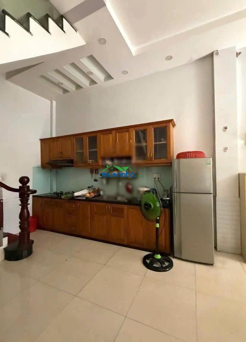 Nhà gần emart phan huy ích - 4,65 tỷ - hẻm xe hơi - nhà 2 tầng
