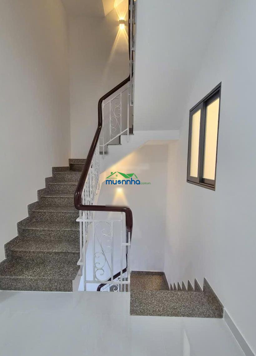 Tân phú - giáp q6 q11 - nhà đẹp 5 tầng 195,4m2 - hẻm 8m thông - vừa ở vừa kinh doanh - giá 7,x tỷ - 4