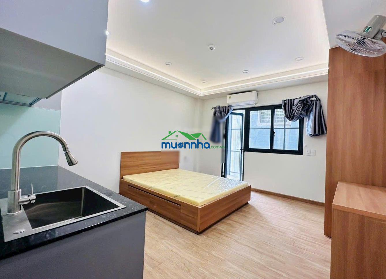 Tòa căn hộ dịch vụ 7 tầng 10x28(354m2) phan văn trị bình thạnh có 103 phòng thu nhập 500triệu/tháng
