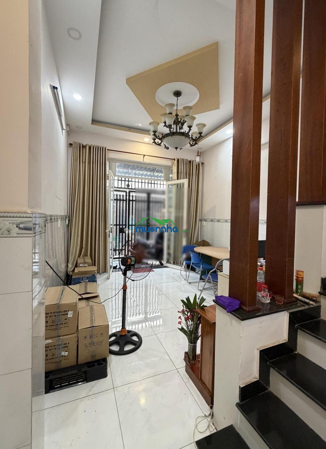 Bán nhà riêng tại tân hương, 8,3 tỷ, 68 m2, 5pn, 4wc