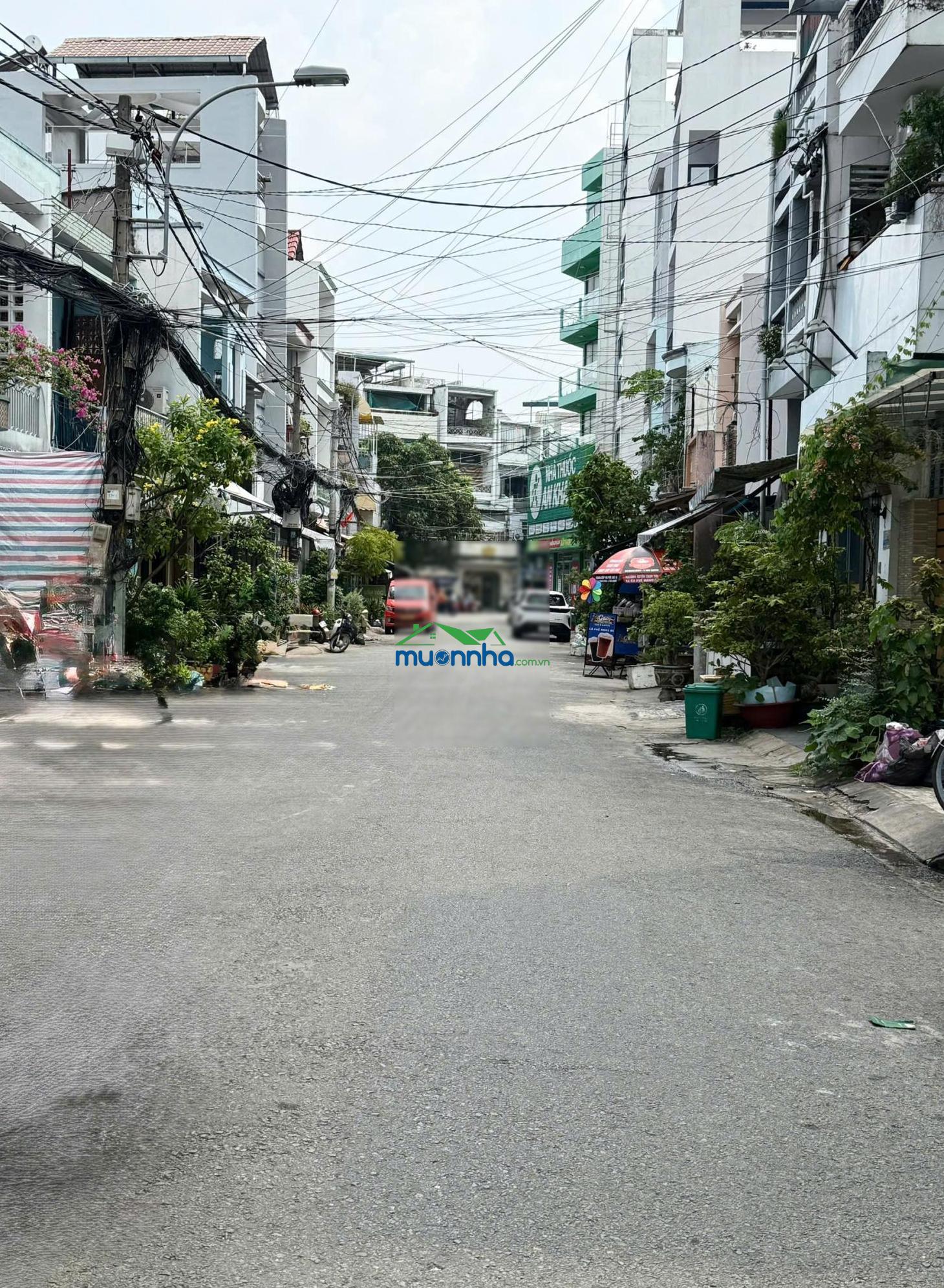 Mặt tiền 10m hẻm 181 âu dương lân quận 8 - dt 93m² 3 tầng