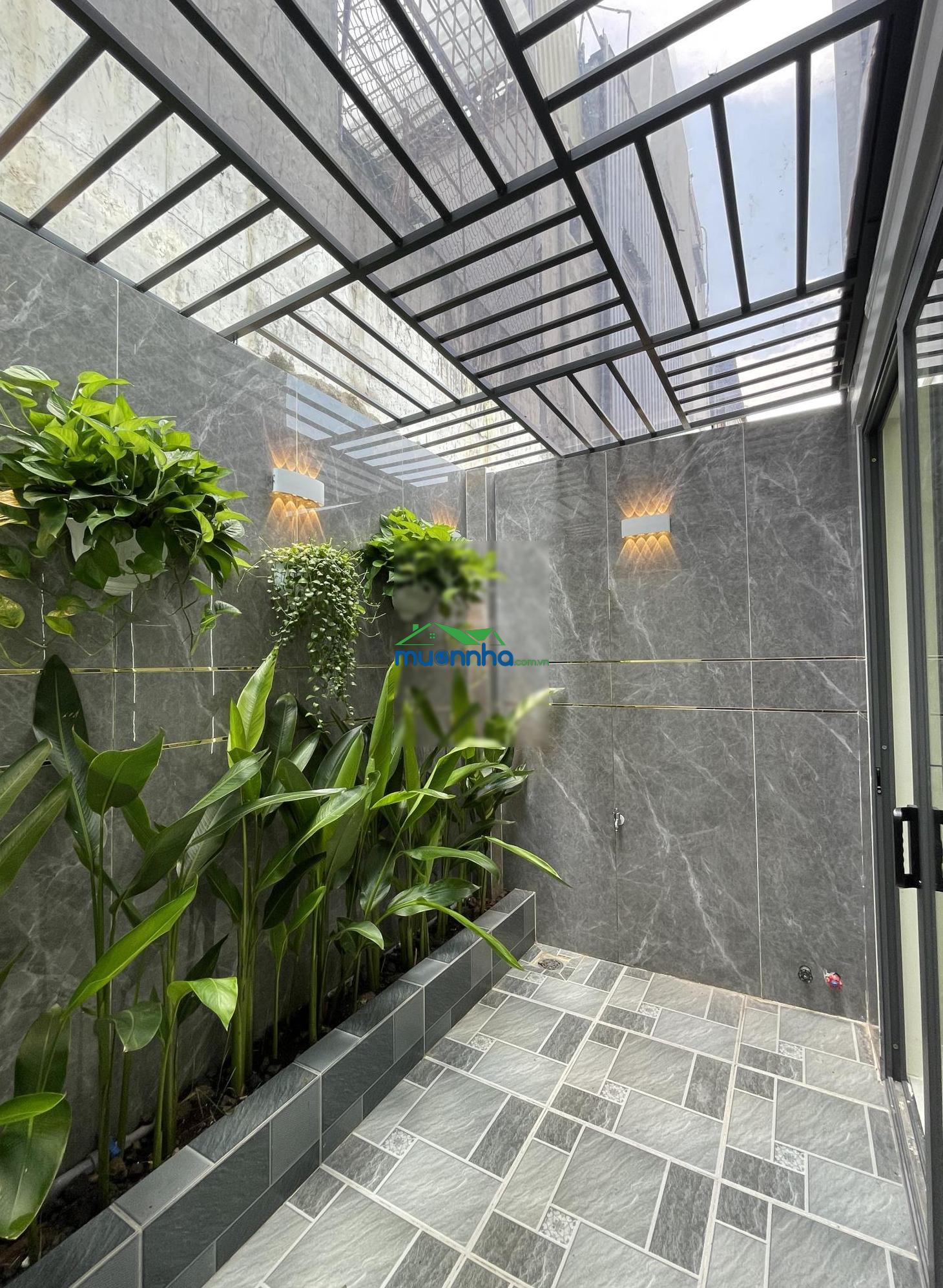 Bán nhà bình tân, sát chợ gò xoài, nhà mới 5 tầng có thang máy, hẻm 8m, 64m2, full nội thất, 9.3 tỷ
