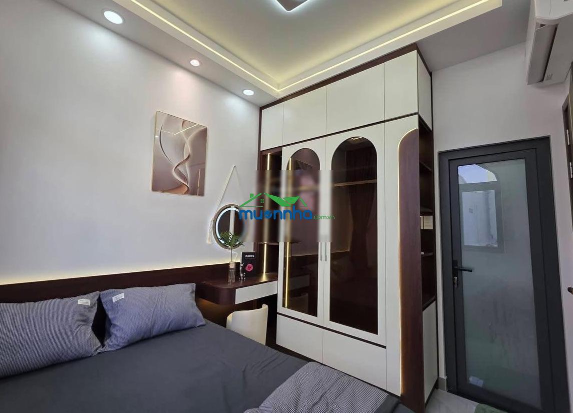5 tỷ 950 - ngay bigc - quận 7 - nhà mới 2 tầng - ngang 7,3m - 3pn - full nội thất - 4