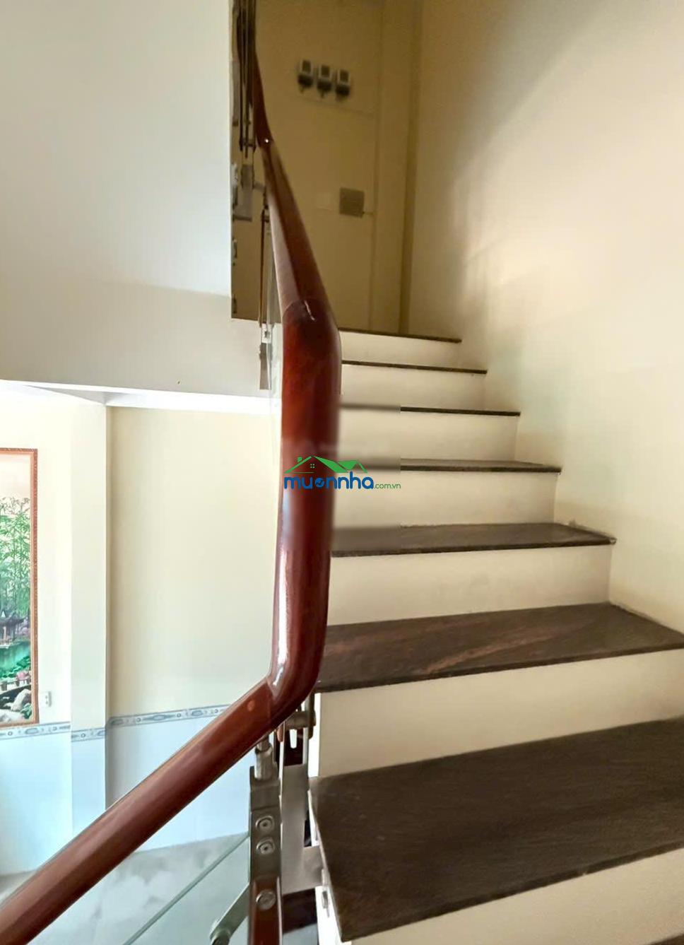 Bán chdv đẹp 8,8 tỷ mỗi tháng thu 38tr. đường đẹp dân trí. gần phạm văn đồng - nhanh tay sở hữu
