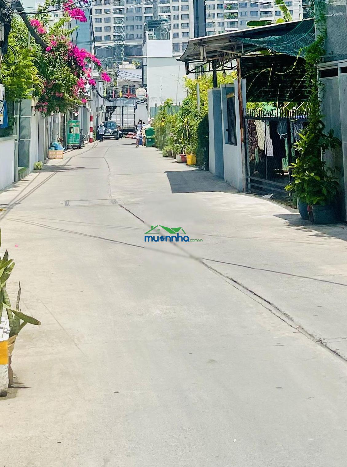Bán nhà quận 7 - ngang khủng 8.5m x 12m - giá 7.8 tỷ - thu nhập 24tr/tháng