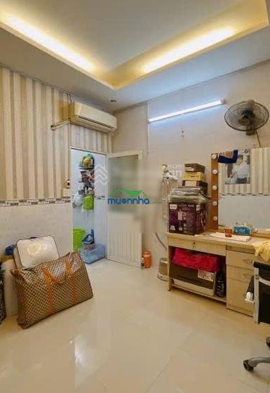 Bán nhà sát hoàng diệu, 40m2 giá 5,5 tỷ - 2