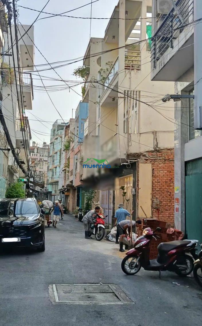 ** Kẹt tiền giảm sâu ** - nhà 44,6m² x 4tầng - xe hơi đậu cửa thông ra đường phan đình phùng - 3