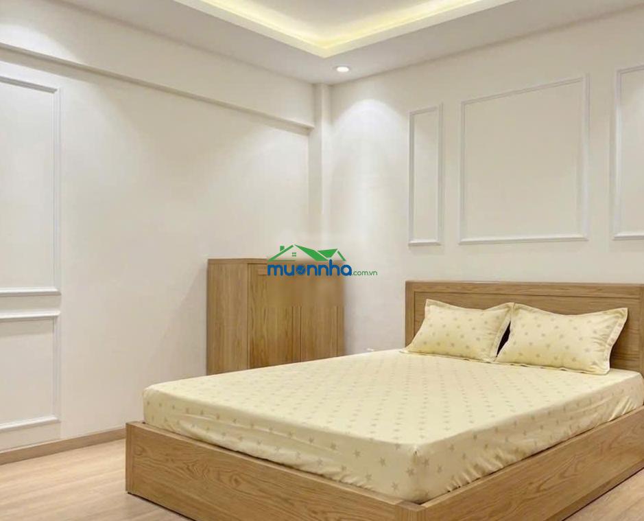 ** Kẹt tiền giảm sâu ** - nhà 44,6m² x 4tầng - xe hơi đậu cửa thông ra đường phan đình phùng