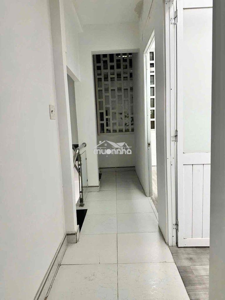 Nhỉnh 3tỷ sở hửu gần 40m 3pn ngay ngã 5 gò vấp sát bên tân bình sân ba - 4