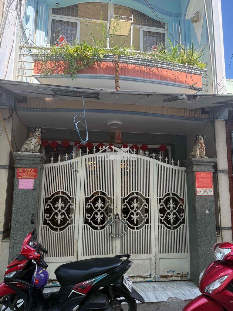 Cho thuê nhà quốc lộ 50 hẻm ốc kiều