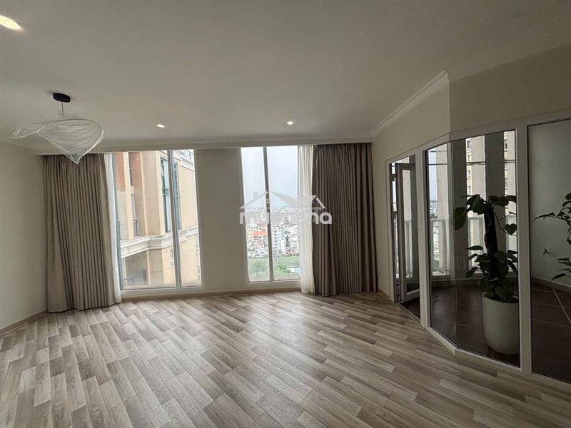 Bán penhouse chung cư phúc yên sổ riêng 195m 4pn3wc 7,5 tỷ, 