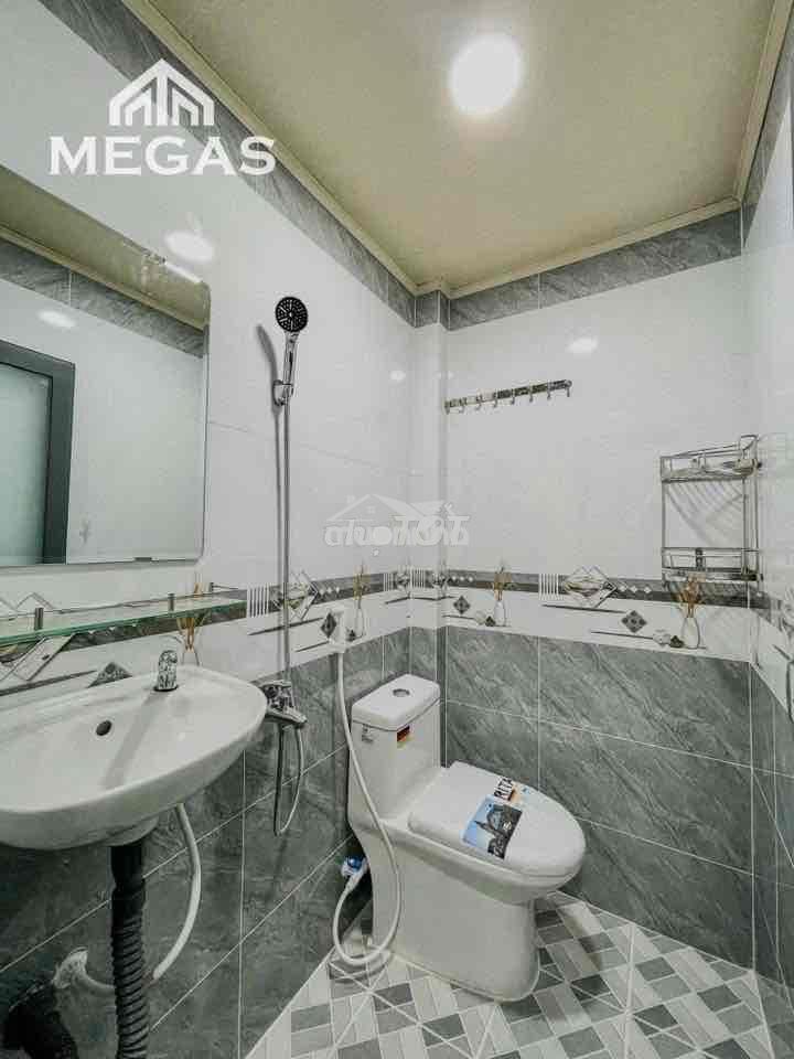Phòng 35m2 - ngay chợ hóc môn - 3 củ - 3
