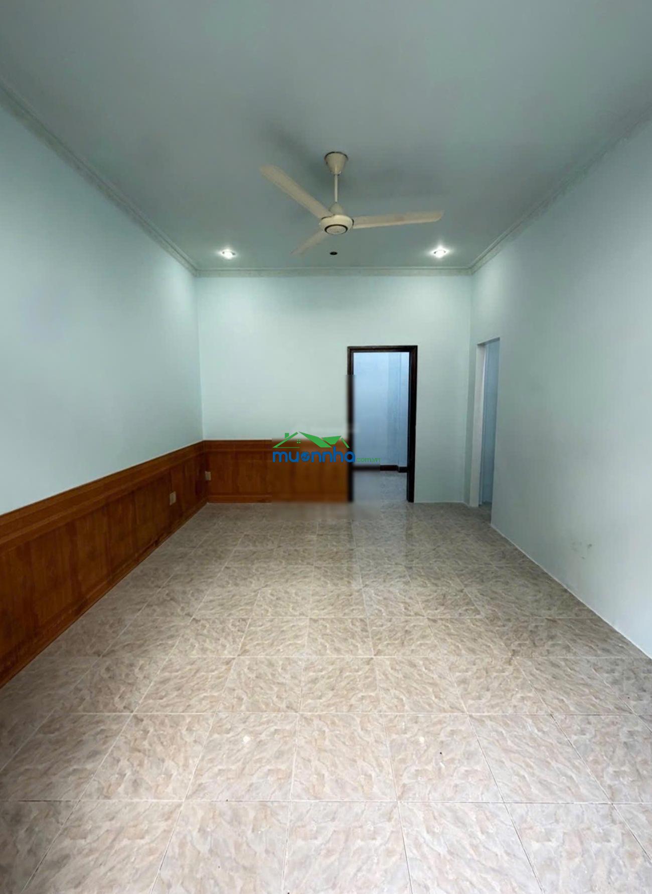 Siêu phẩm phú nhuận - ngay ngã 4 phan xích long - 54m2 ngang 7m bề thế - 2 tầng