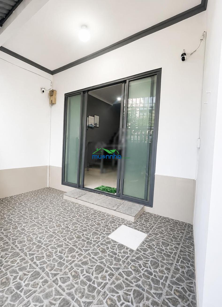 Chỉ 4t - nhà trung tâm thủ đức - cách chợ tam hà 100m - 2