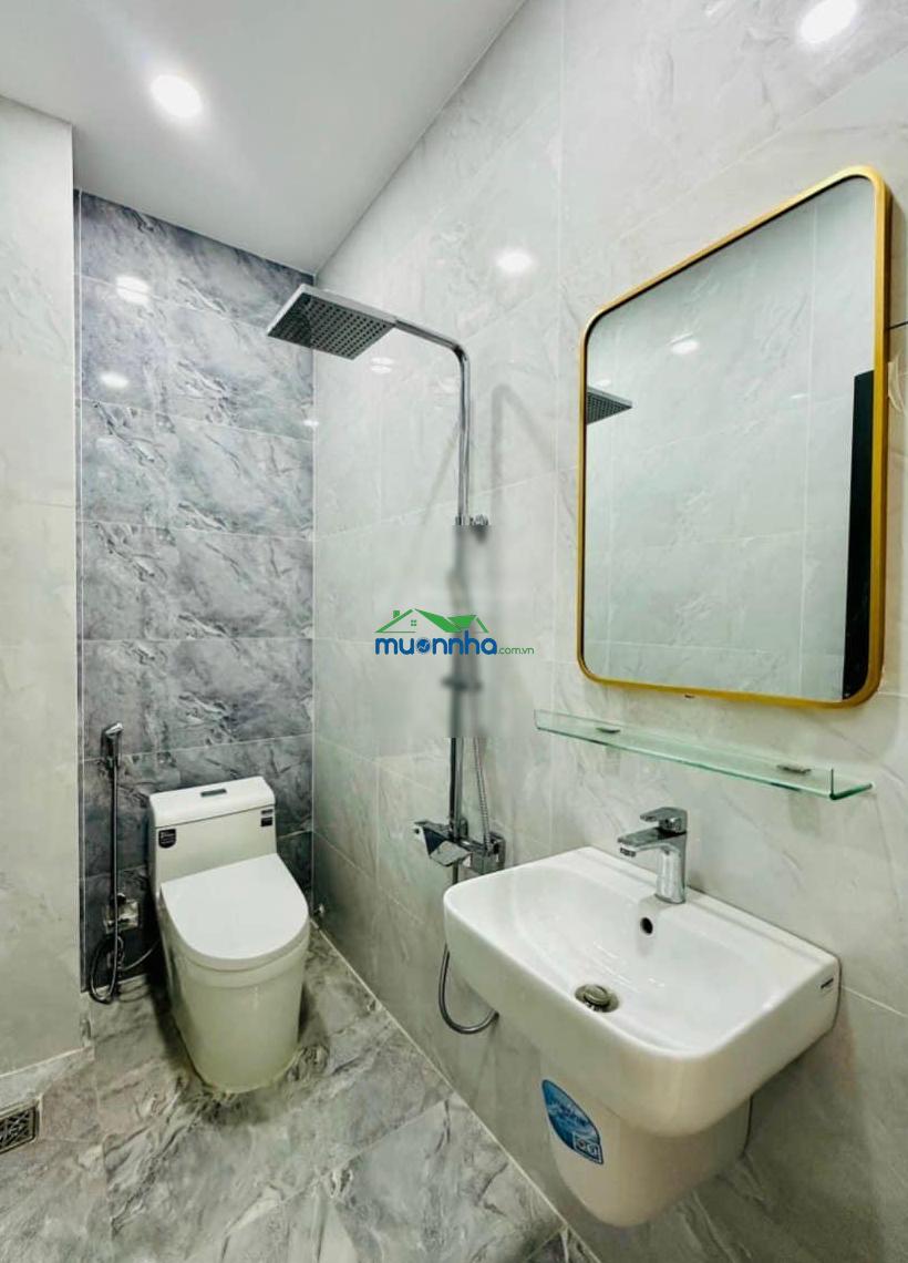 Nhà riêng 4pn, 4wc, 41m2/ 2,1 tỷ tại nguyễn bỉnh khiêm, gò vấp, shr