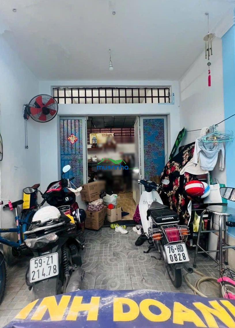 Bán nhà sổ hồng riêng dt to nhà cũ về sửa theo ý mình