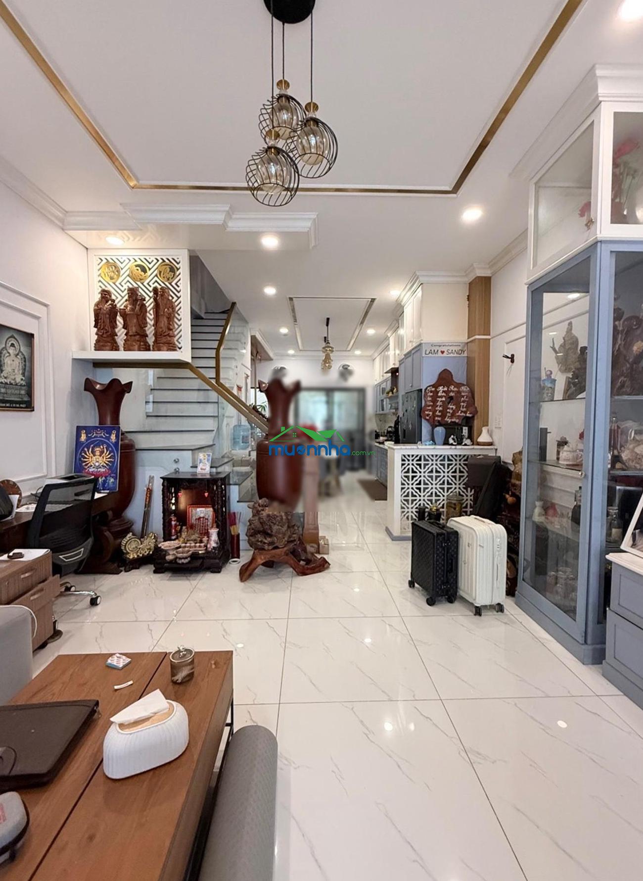 Nhỉnh 7 tỷ - 77m² - hàng ngộp - nhà 2,5 tầng - vị trí trung tâm gò vấp - btct - kts thiết kế - shr - 3