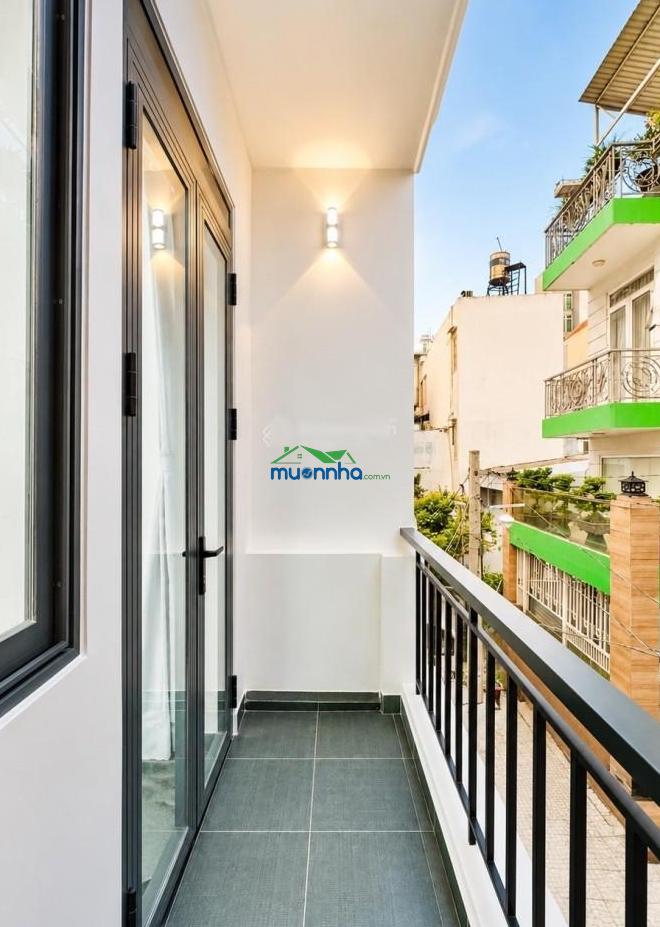 Sát bên bình thạnh - ngay đại học công nghiệp - nhà đẹp full nội thất 2 tầng 44m² 3pn có sân để xe