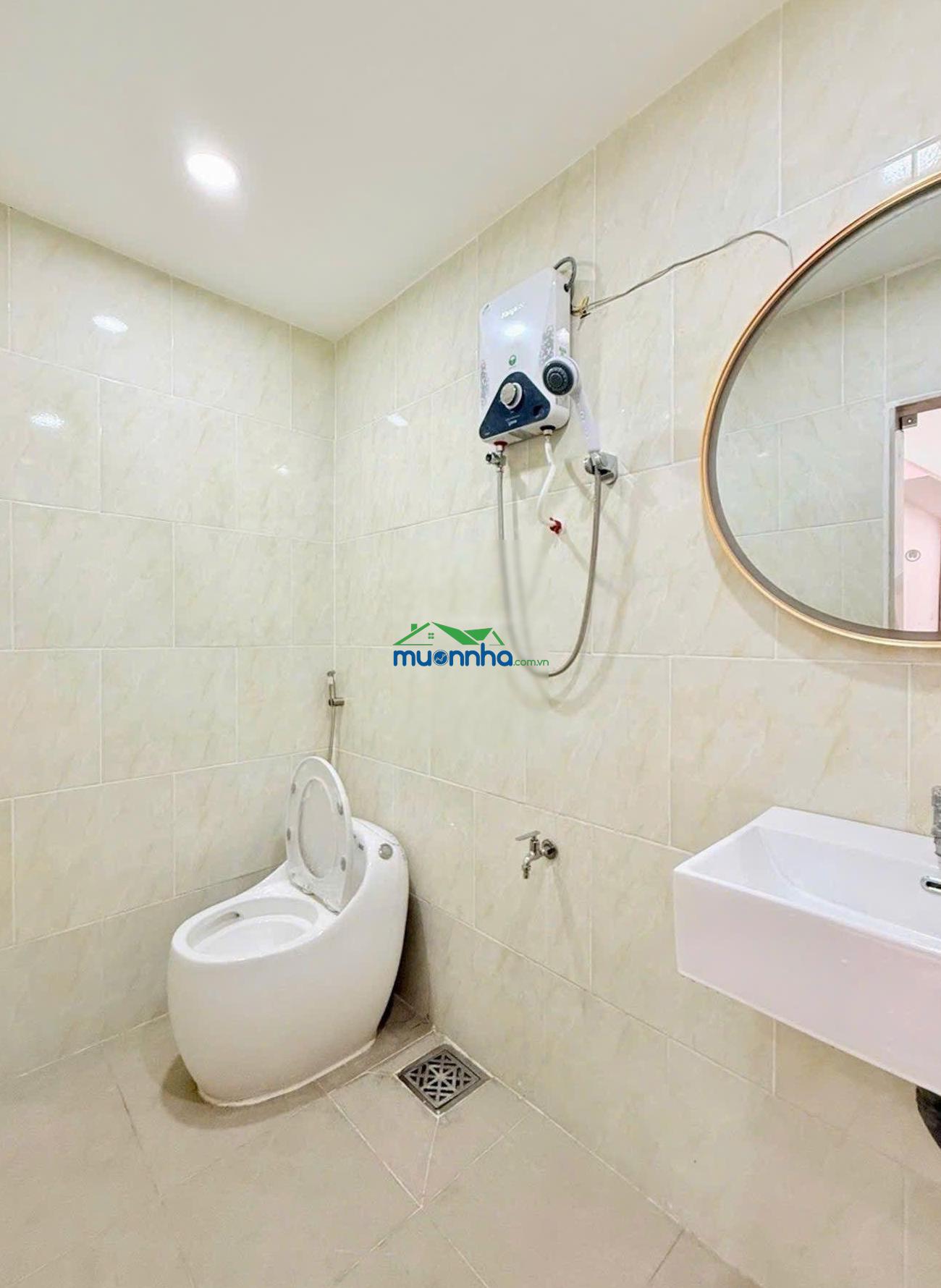 Nhà mới đẹp - full nội thất - quận 10 - 32m2 - 2 mặt hẻm thoáng mát - cách mặt tiền nguyễn duy dươ - 2