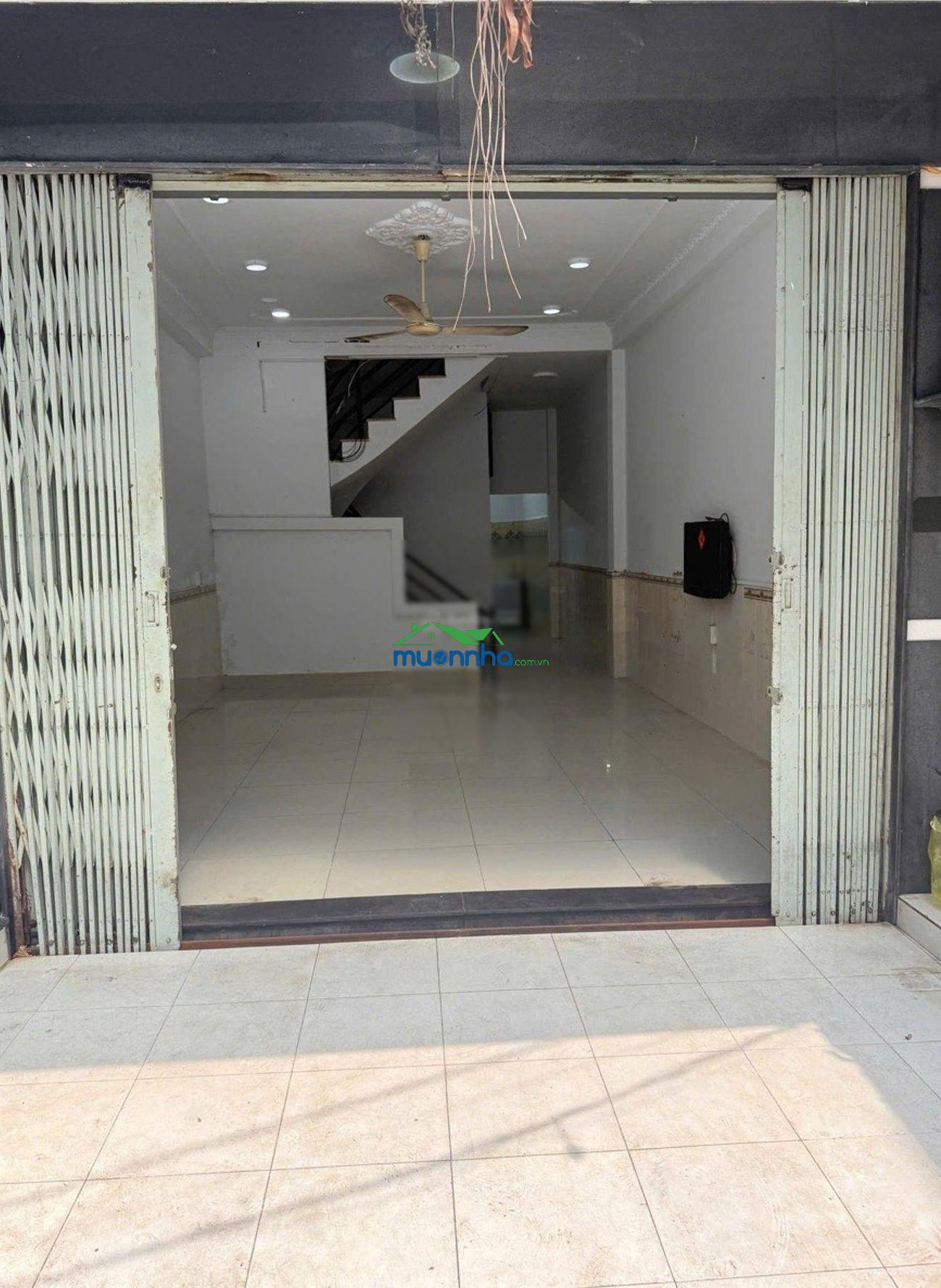 Nhà mt đường nhựa 6m lý phục man xe hơi ngủ trong nhà dt 69 m² - giá tốt - chỉ 7,95 tỷ - 4