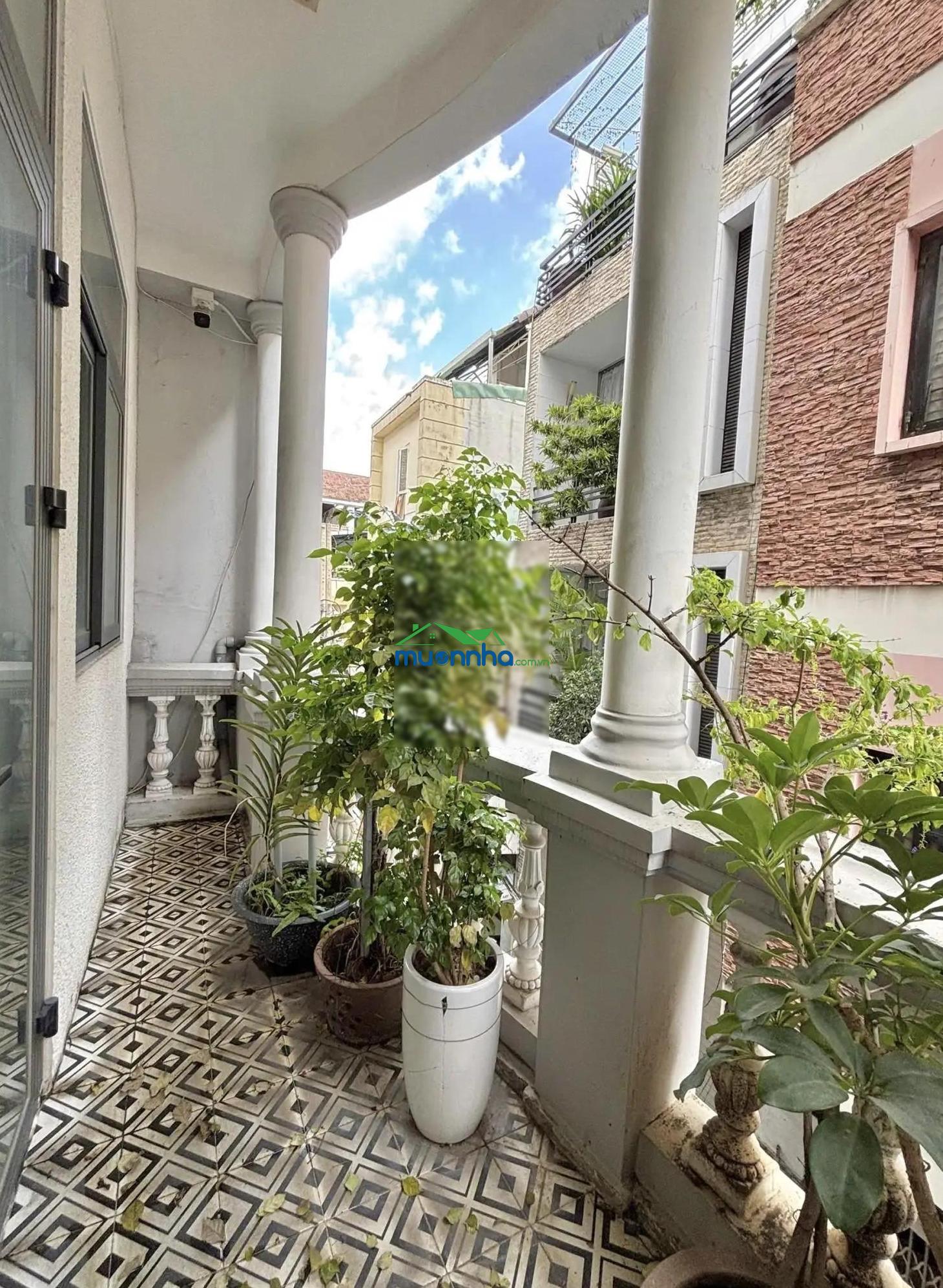 Hiếm ngang lớn 7m chỉ 16,9 tỷ tl hxh 6m đoàn thị điểm p1 pn,dt: 7 x 9m cn 65m2 k/c 4 tầng 4 pn rộng