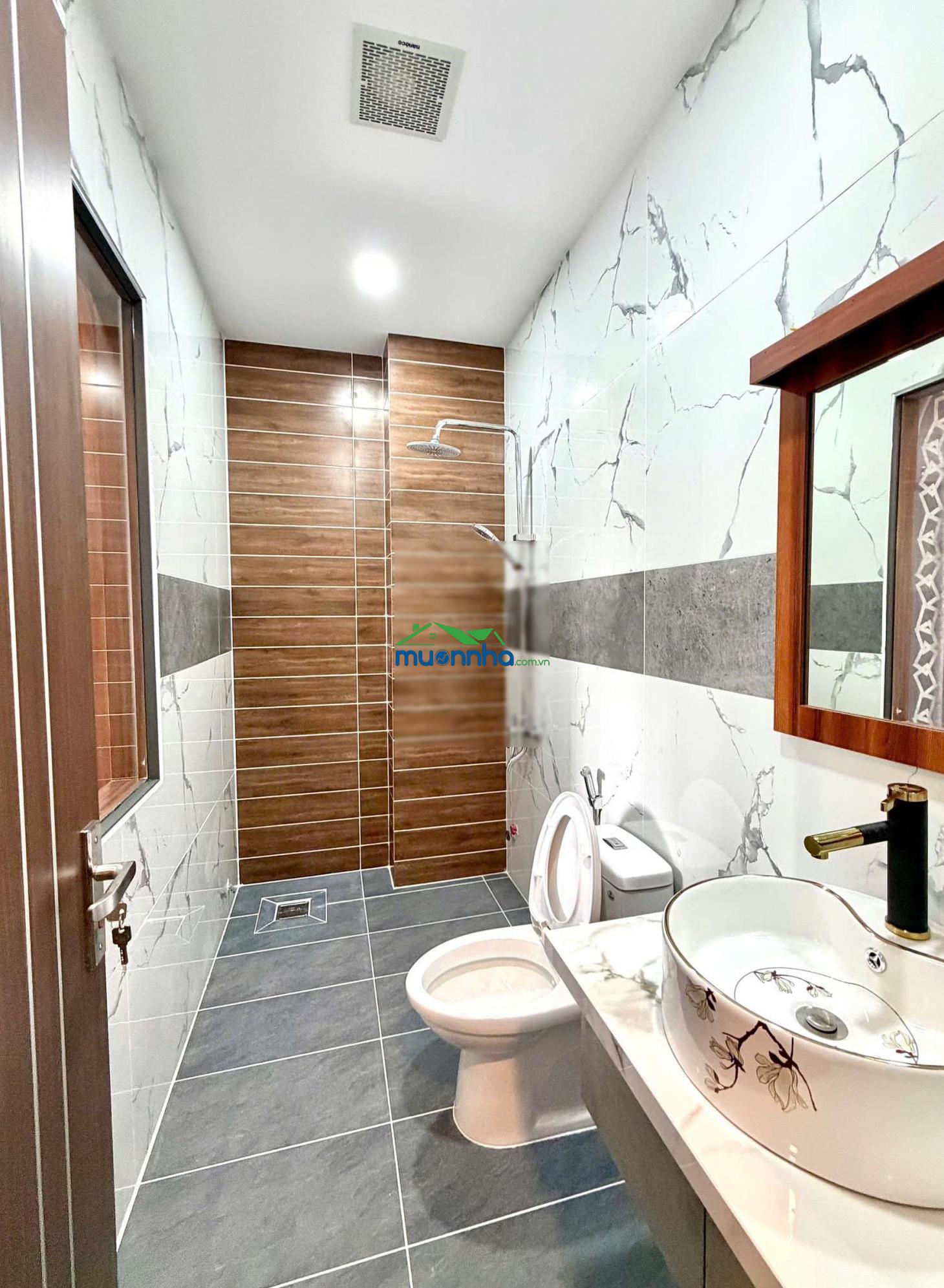 Nhà mới tinh chất lượng thật chỉ việc xách vali vào ở!