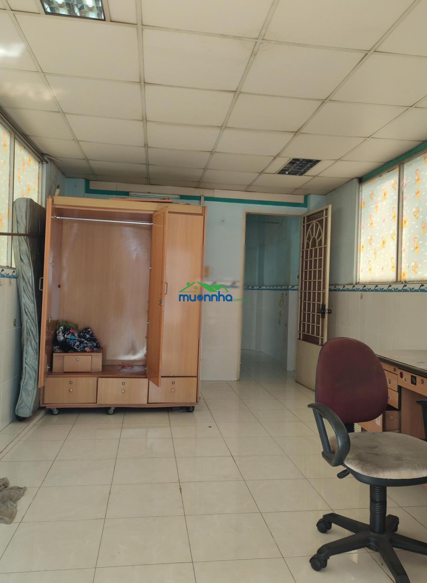 Nhà 3 tầng, gần chợ phú định, cư xá phú lâm a, quận 6.