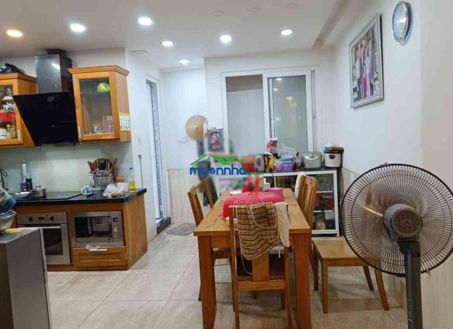 Sát mặt tiền tân quý - 5m x 14m - 4 tầng +sân thượng đường nhựa 8m ô tô dt 20tr/tháng còn hơn 9 tỷ - 4