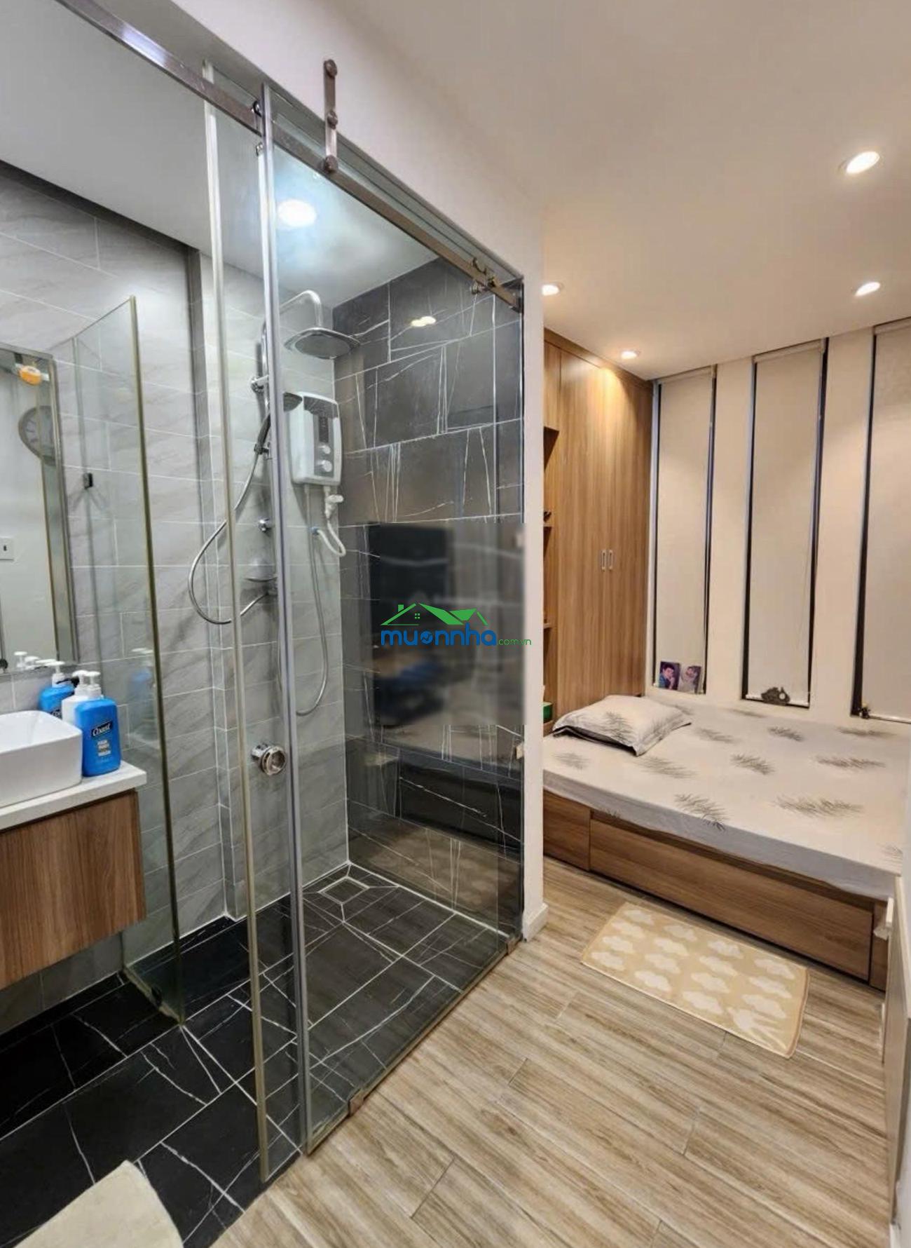 Hẻm ô tô - 4 tầng đúc - đối diện bệnh viện 175 - sát mặt tiền - gần quận 1 - đi sân bay 2p - 4