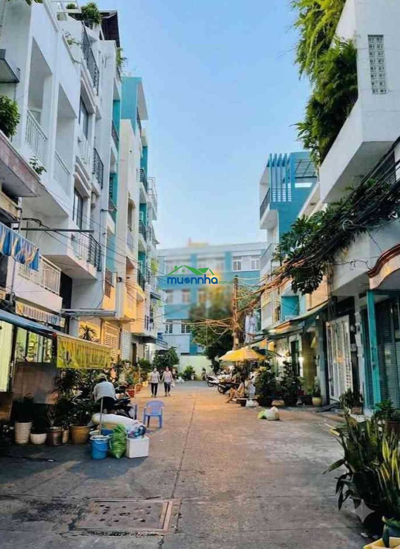 Bán nhà kinh doanh chợ rạch ông, đường âu dương lân, ngang 4m, tặng nội thất có lửng giáp quận 1 - 3