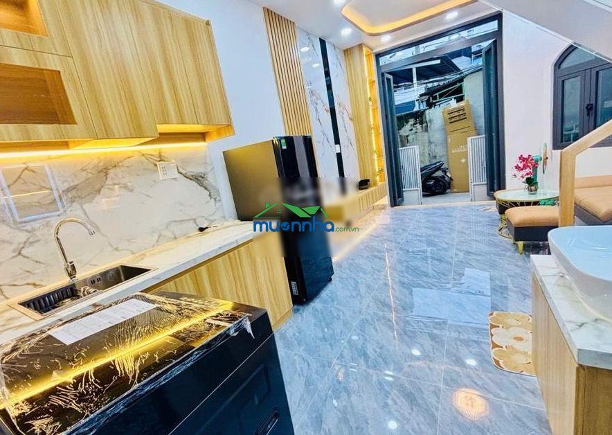 Nhà đẹp - 2 tầng - sát bên hẻm xe tải - trung tâm quận 6 - gần 25m² - hơn 3 tỷ - 2
