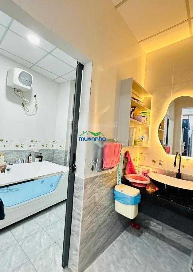 Ngay trung tâm q bình thạnh giáp q1 - 71m² - 3 pn - 7.1 tỷ tl