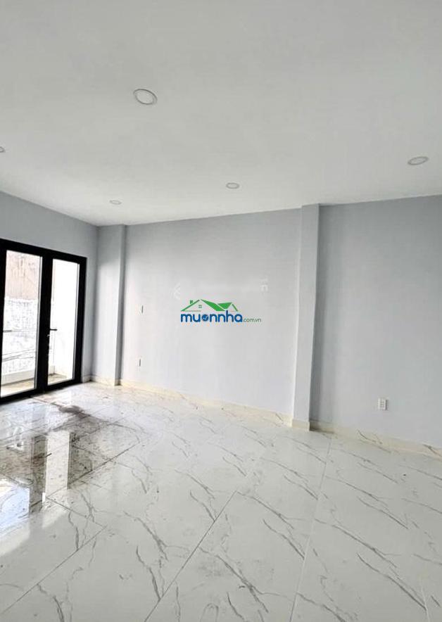 Nhà 3 tầng bình trưng sổ hồng riêng phân khúc nhỏ độc chủ làm ăn có lộc đổi nhà to bán nhanh