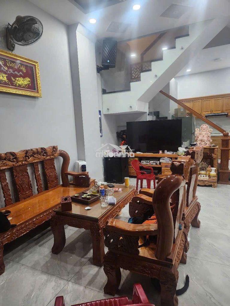 Cho thuê nhà nguyên căn 4pn 3wc