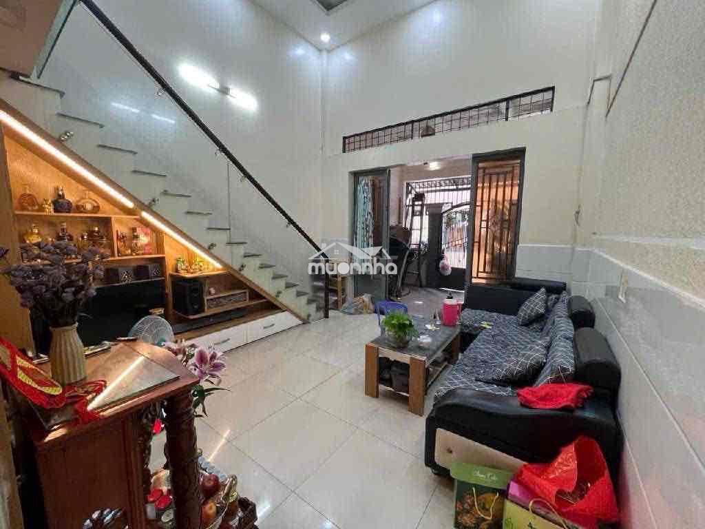 Cho thuê nhà 2 tầng, 4x18, 3 phòng ngủ, sát mặt tiền, giá 9 triệu / th - 4