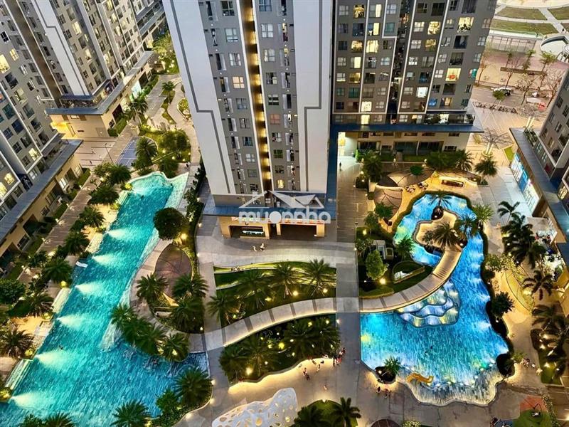 Căn đẹp giá tốt 8tr full nội thất - view hồ bơi - ở gia đình - ở ngay