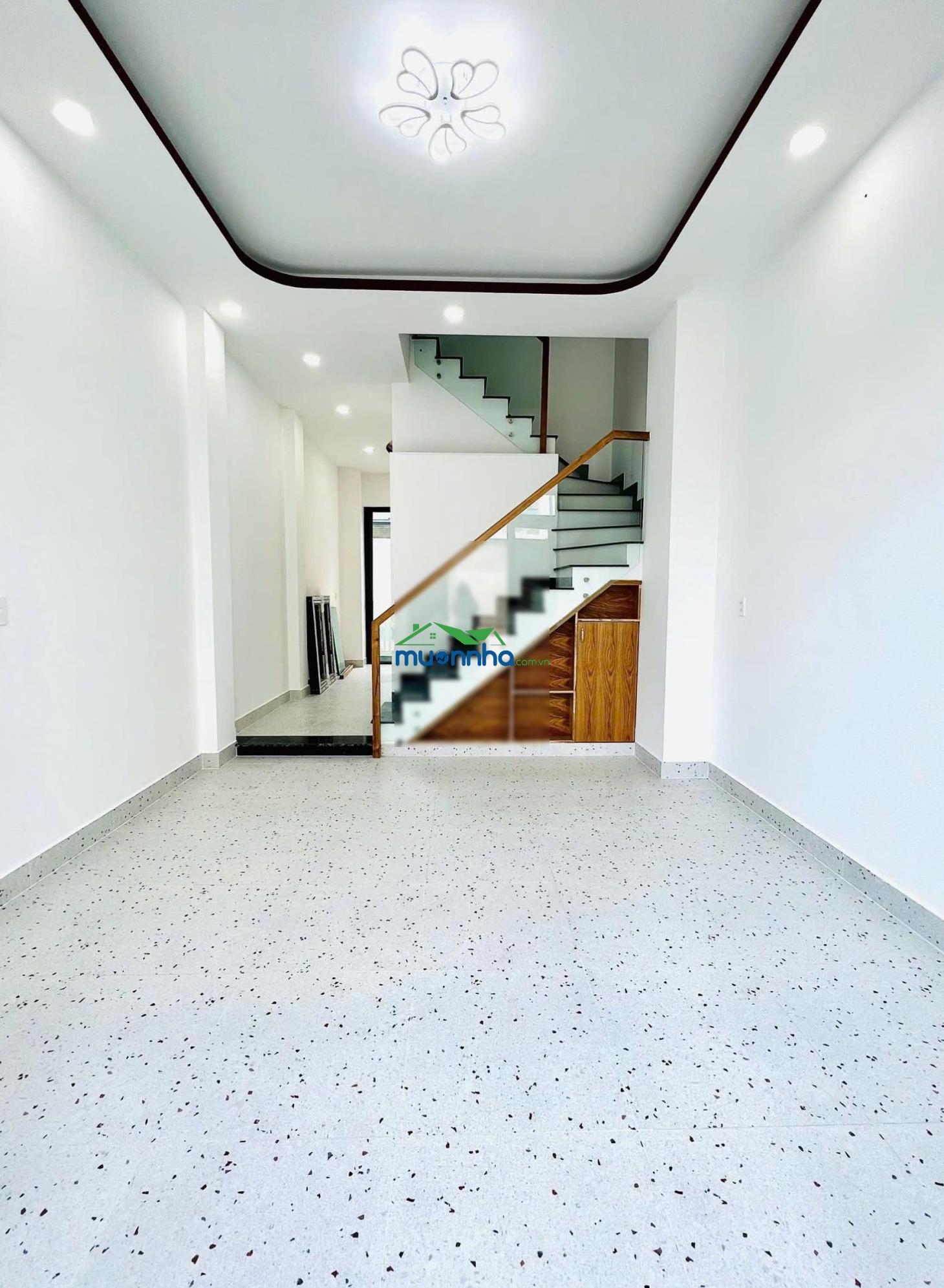 Chính chủ gửi bán giá xịn 4,2 tỷ có nhà mới đối diện chợ long phước, quận 9 - 3