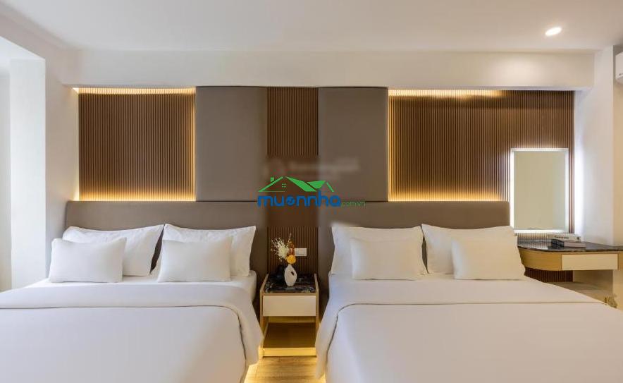 Top 1! khách sạn vip 10 tầng(hầm rộng rãi) mặt tiền lê thánh tôn - chợ bến thành - khu đắc địa nhất